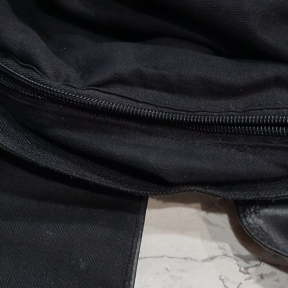 New Balance Outdoor Activewear Water Resistant Windbreaker Jacket - Wome… - Picture 8 of 12